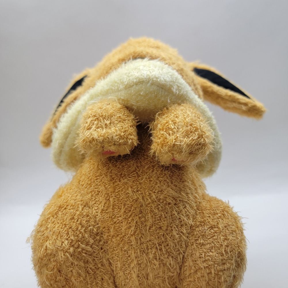 Eevee Pokemon Banpresto 2018 Plush 12" Fuzzy Toy Doll Japan Import Hanger - Picture 7 of 13